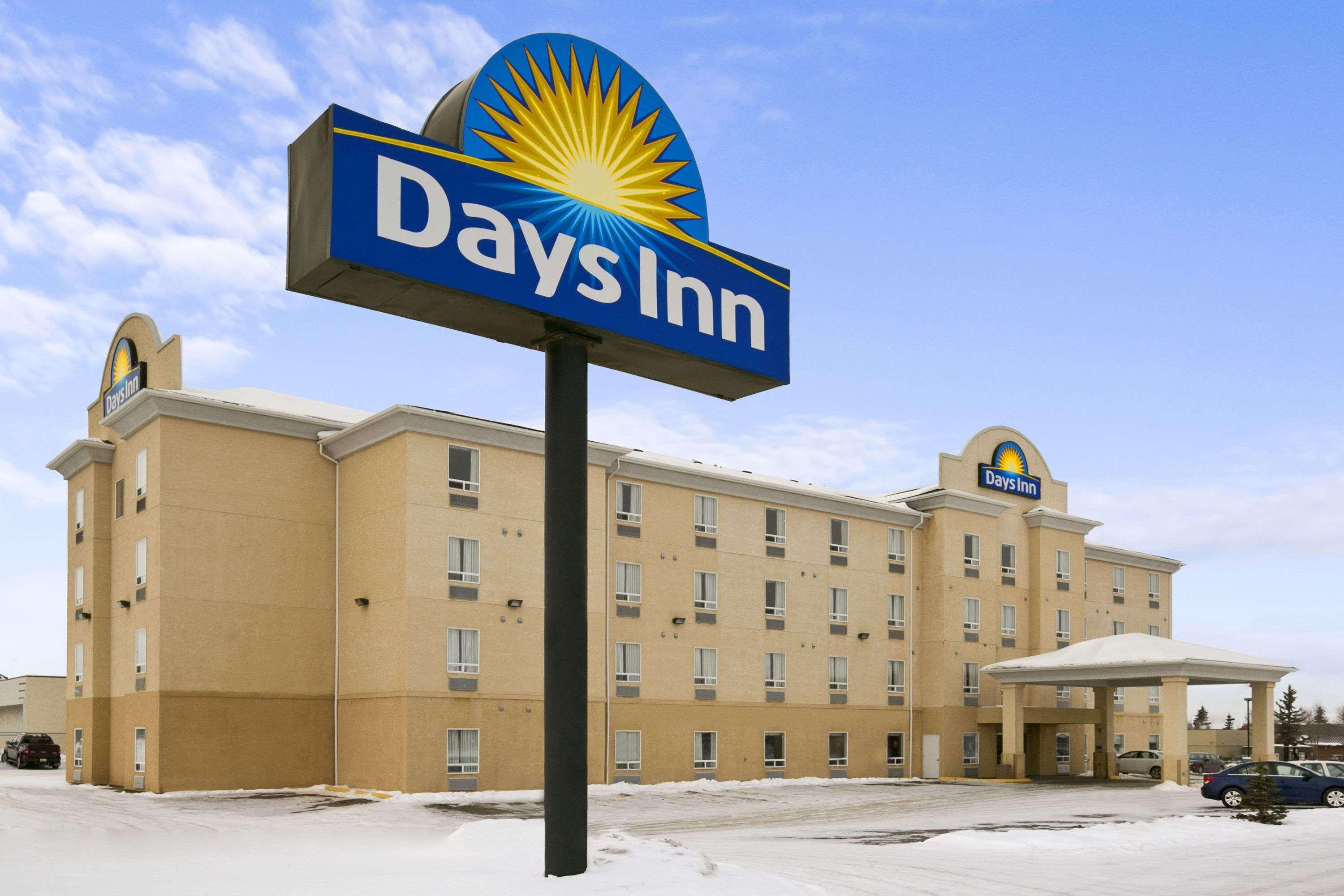 Days Inn By Wyndham Prince Albert Zewnętrze zdjęcie